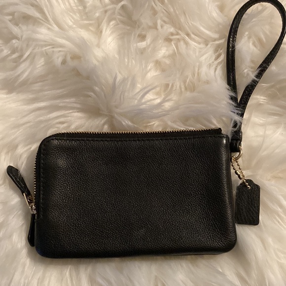 Coach Handbags - COACH black pebbled leatherwristlet, like new, 2 zippers, 2 sm. pockets.   $29